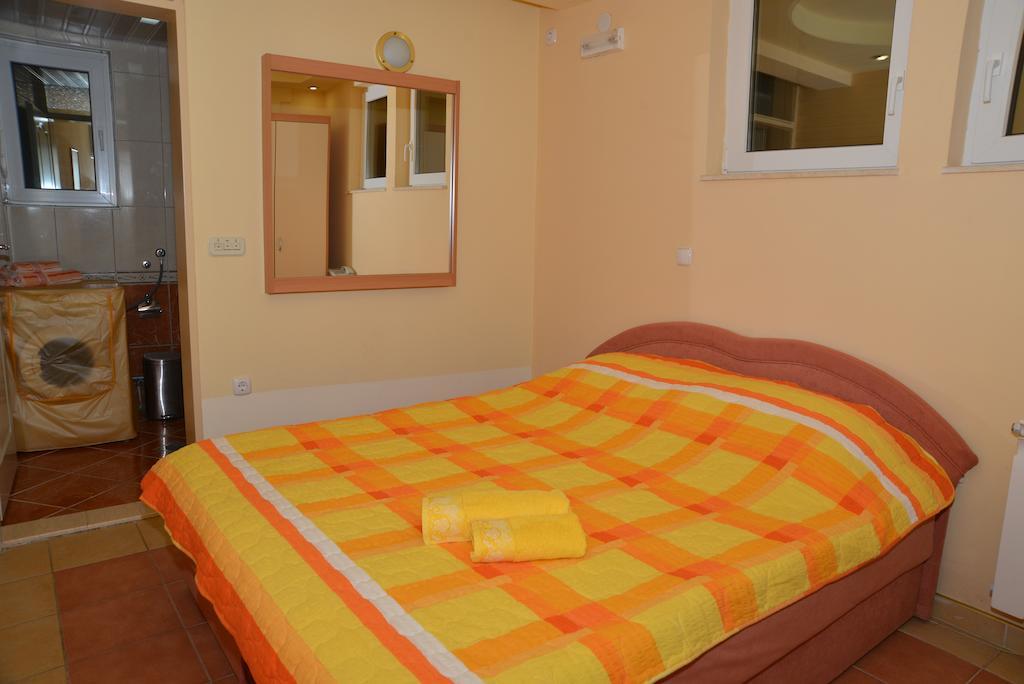 Rooms And Apartaments De Niro Trpejca Phòng bức ảnh